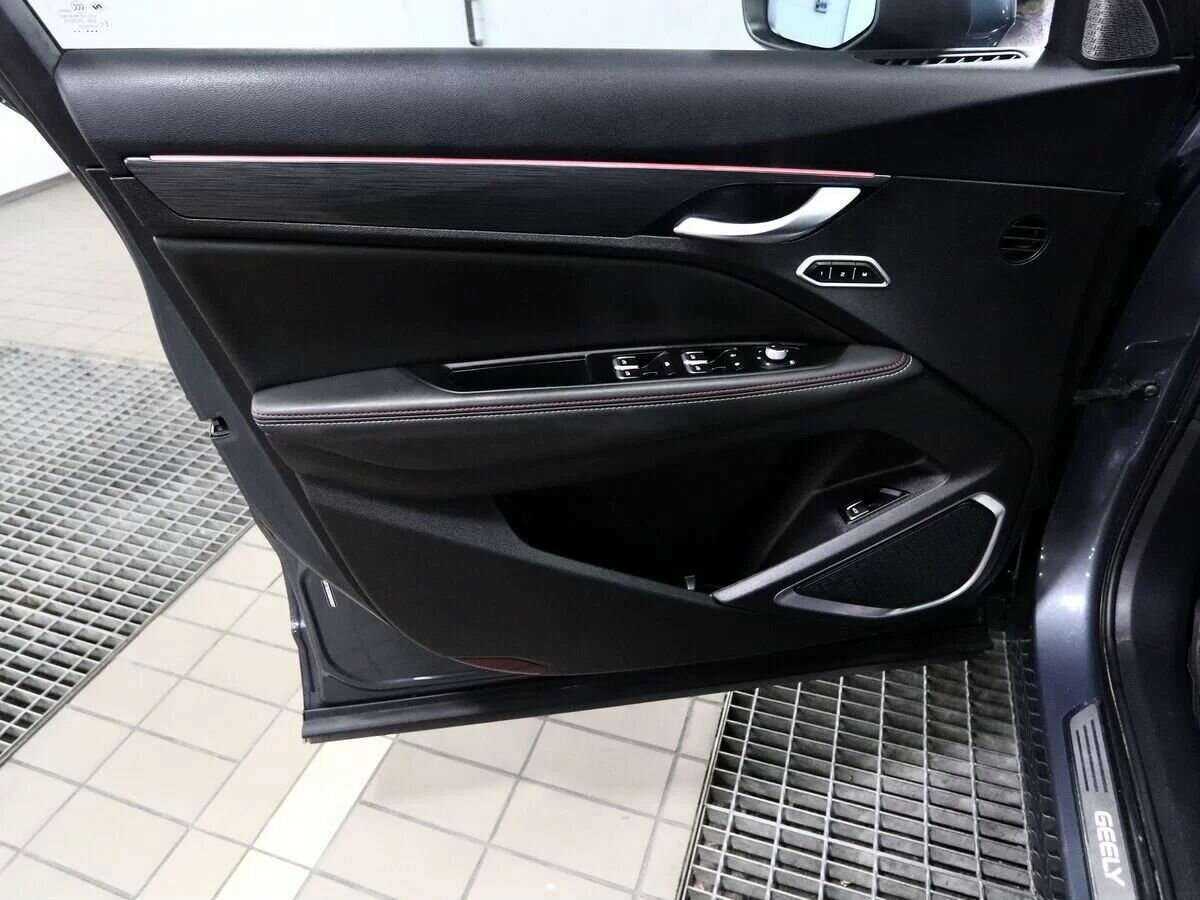 Купить Geely Tugella с пробегом. Фото: #15