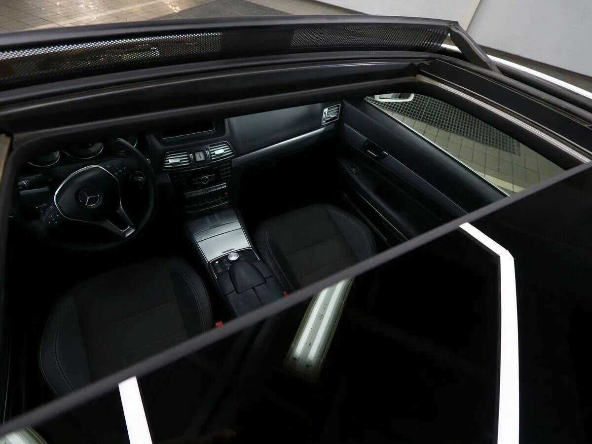 Купить Mercedes-Benz E-Класс с пробегом. Фото: #16