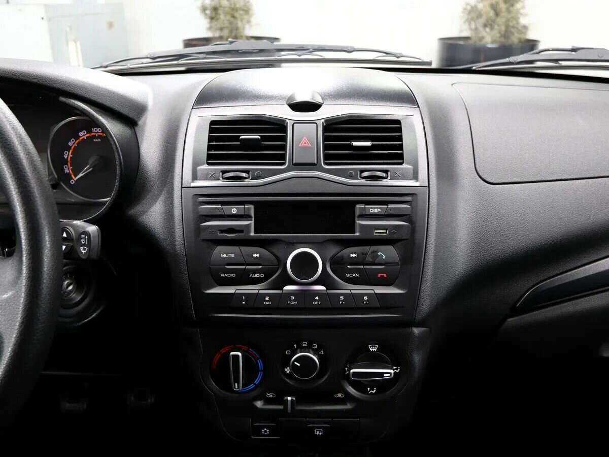 Купить Lada (ВАЗ) Granta с пробегом. Фото: #17