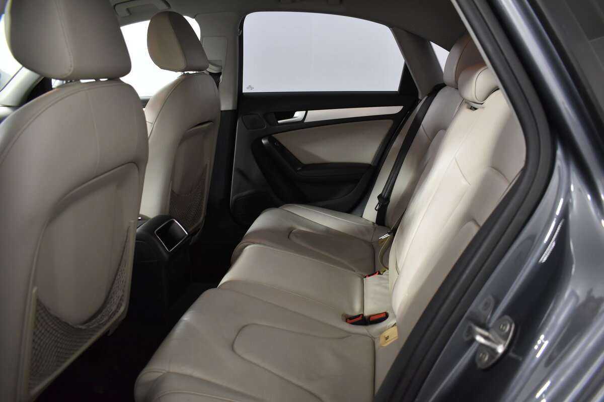 Купить Audi A4 с пробегом. Фото: #6