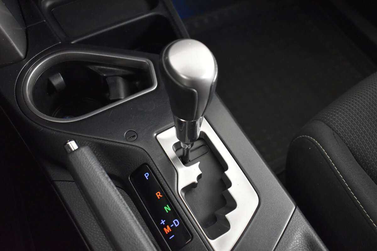 Купить Toyota RAV4 с пробегом. Фото: #14