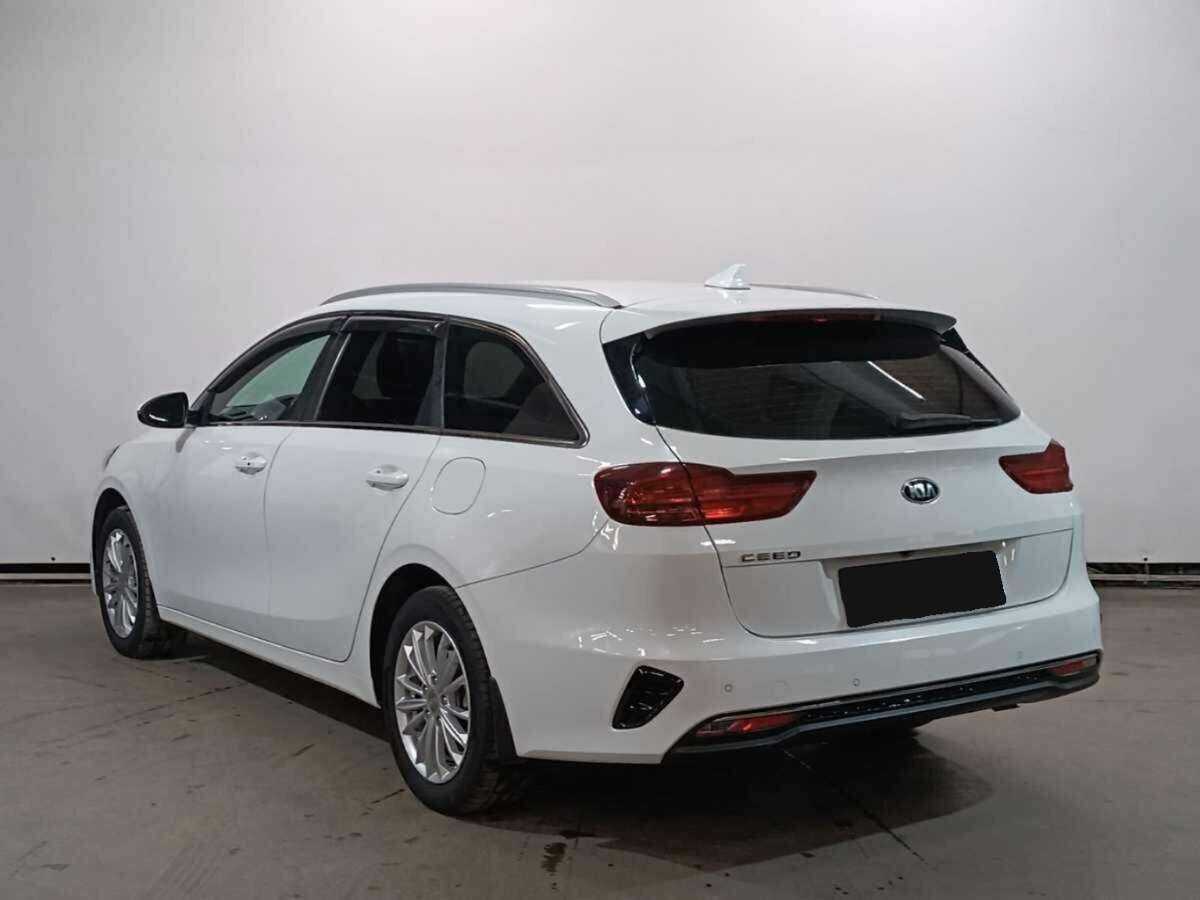 Купить Kia Ceed с пробегом. Фото: #6