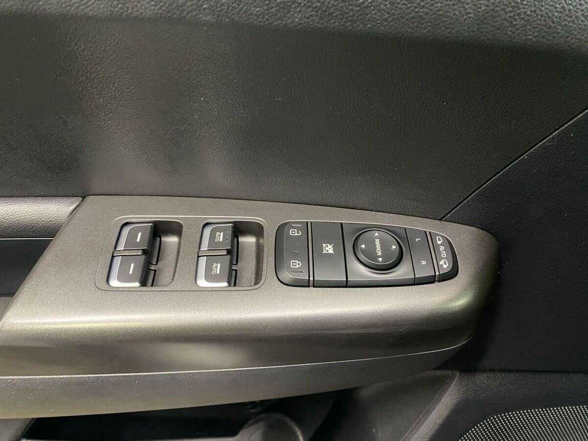 Купить Kia Sportage с пробегом. Фото: #17