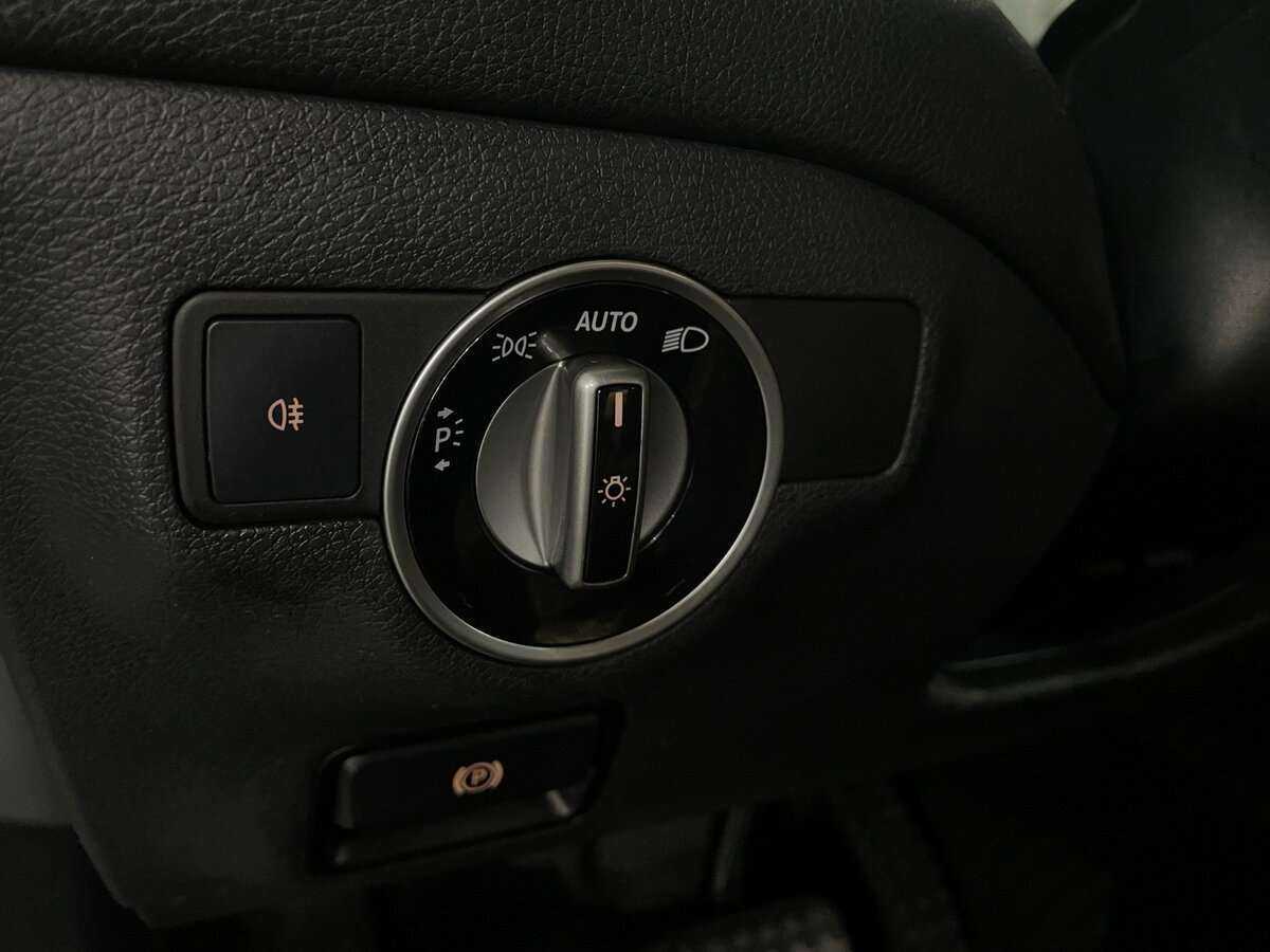 Купить Mercedes-Benz CLA с пробегом. Фото: #13