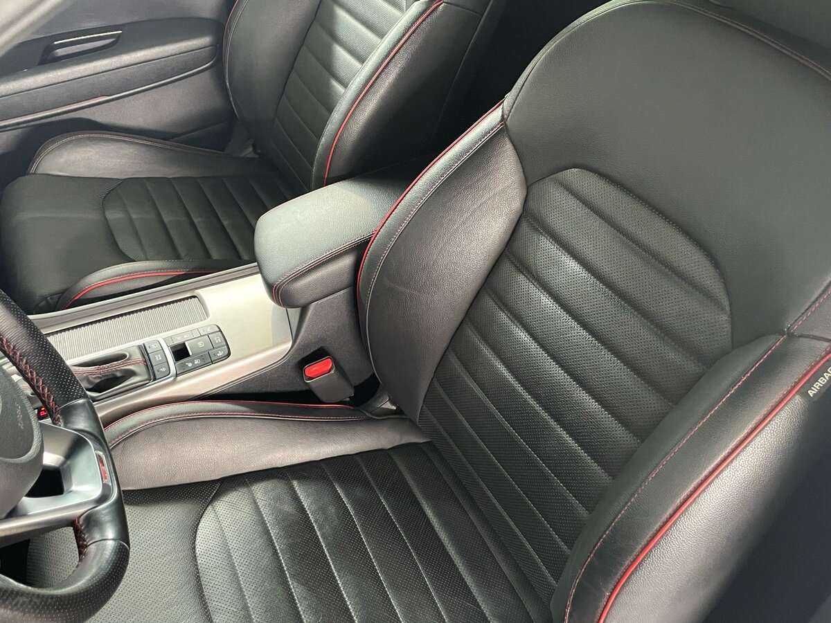 Купить Kia Optima с пробегом. Фото: #20