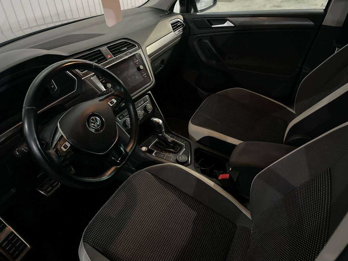 Купить Volkswagen Tiguan с пробегом. Фото: #15