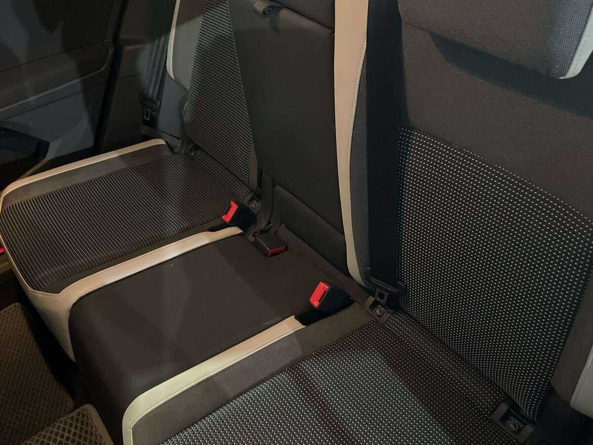 Купить Volkswagen Tiguan с пробегом. Фото: #16