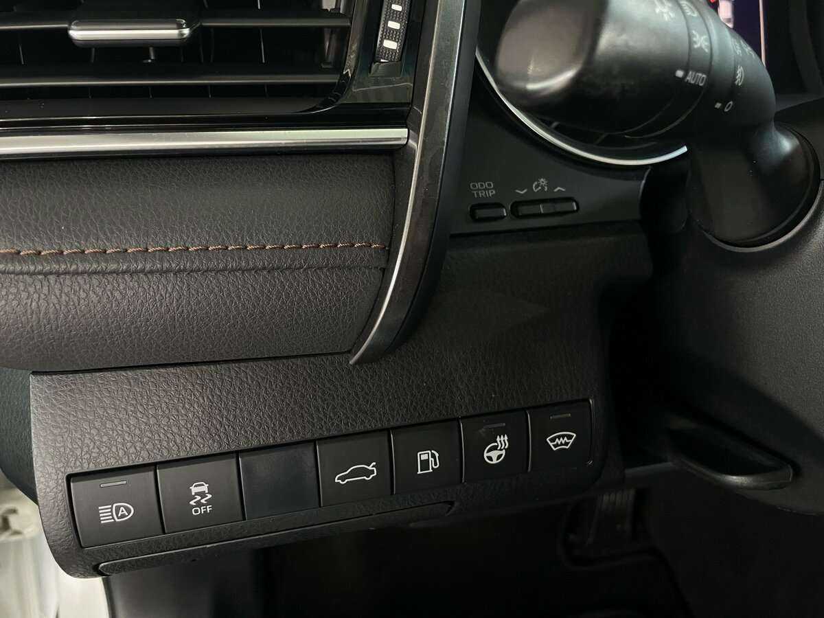Купить Toyota Camry с пробегом. Фото: #14