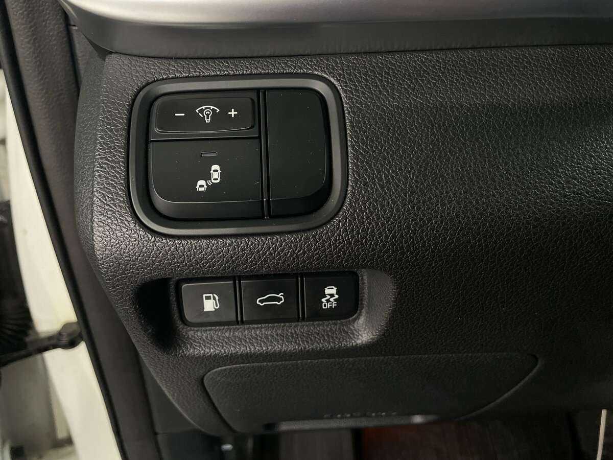 Купить Kia Optima с пробегом. Фото: #12