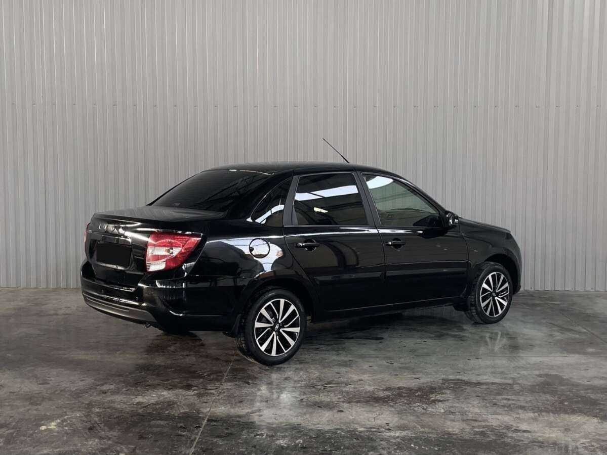 Купить Lada (ВАЗ) Granta с пробегом. Фото: #4