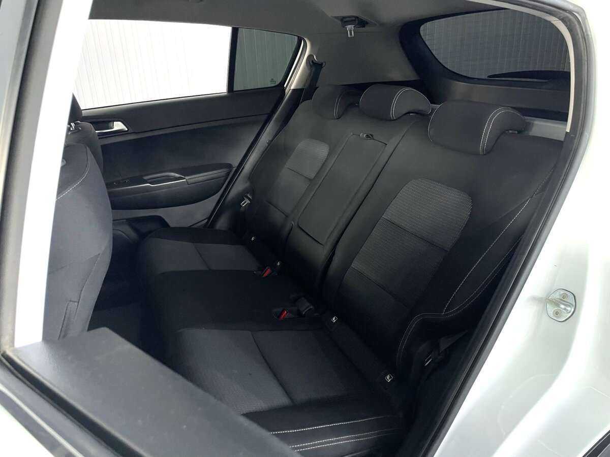 Купить Kia Sportage с пробегом. Фото: #14