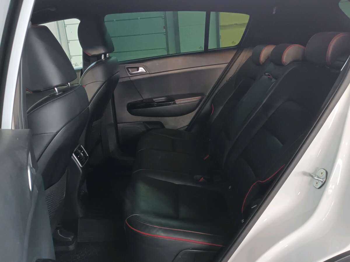 Купить Kia Sportage с пробегом. Фото: #10