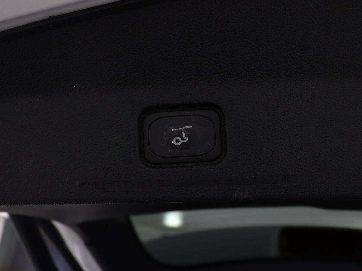 Купить Ford Explorer с пробегом. Фото: #15