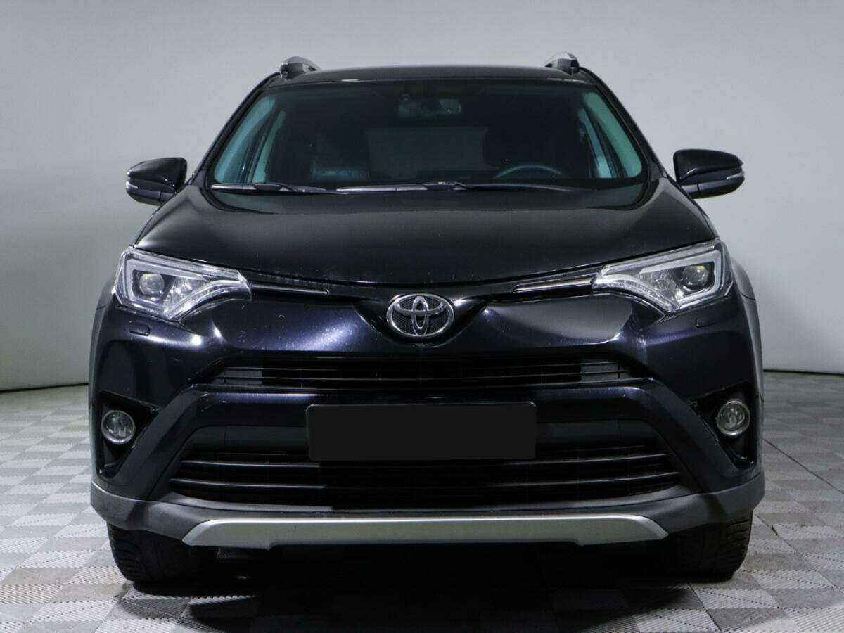 Купить Toyota RAV4 с пробегом. Фото: #1