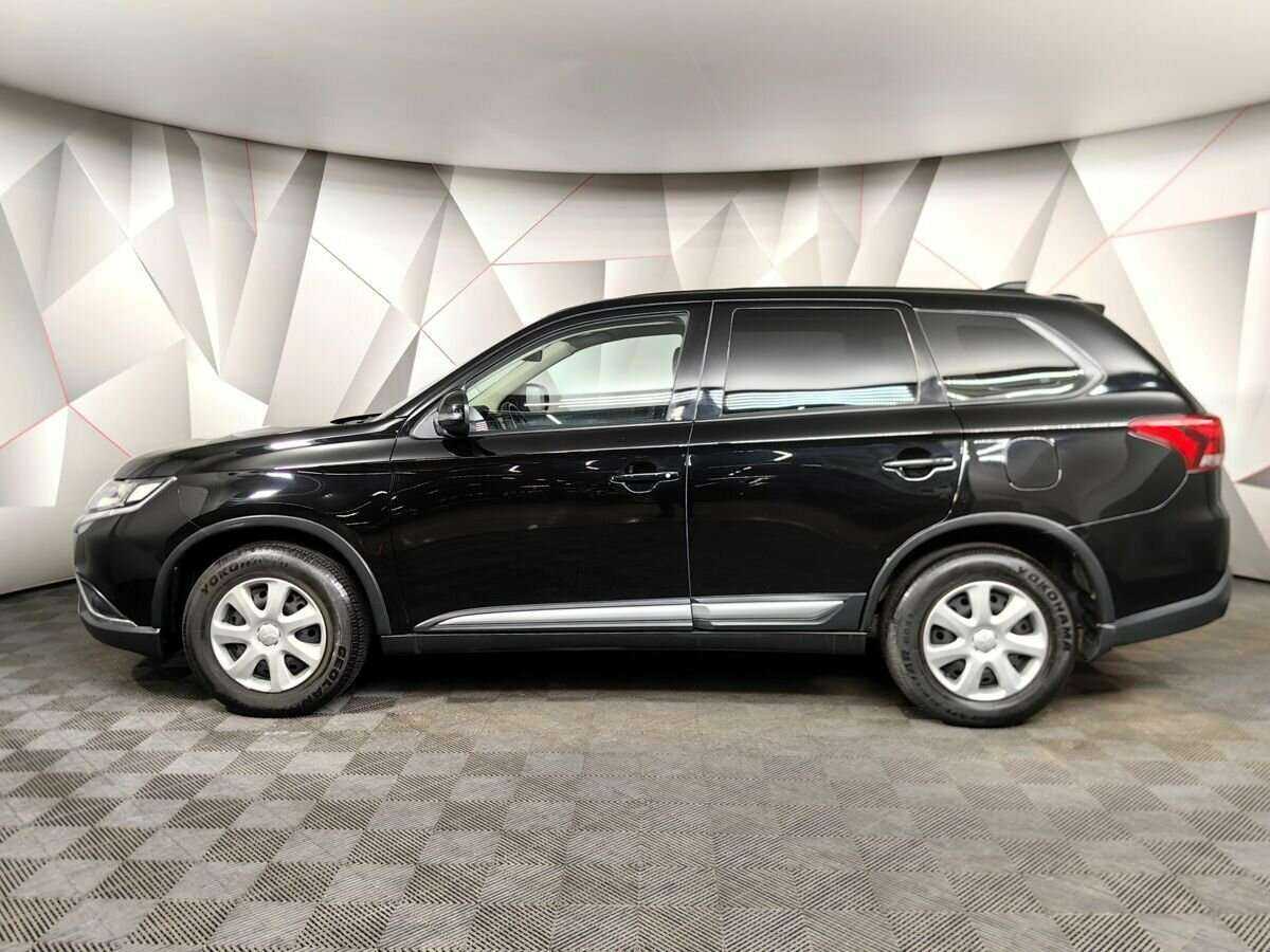 Купить Mitsubishi Outlander с пробегом. Фото: #4