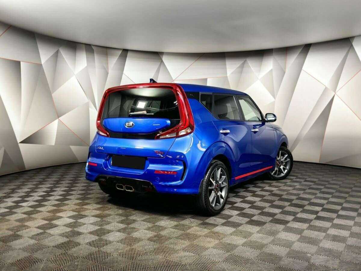 Купить Kia Soul с пробегом. Фото: #1