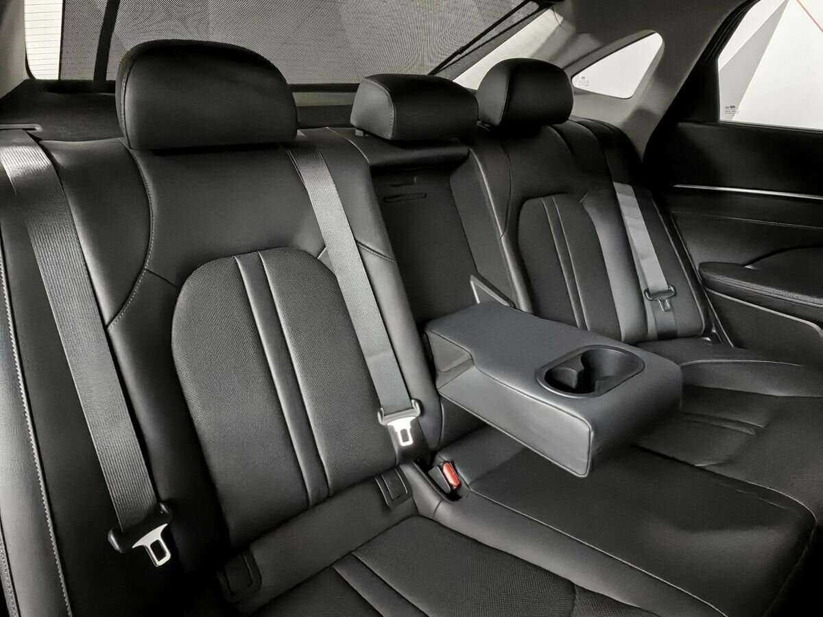 Купить Hyundai Sonata с пробегом. Фото: #12