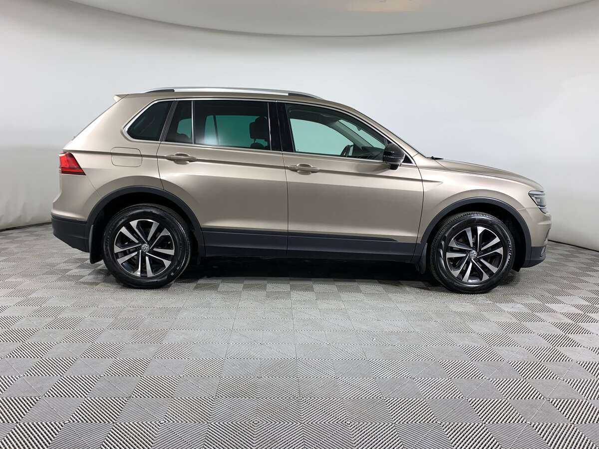 Купить Volkswagen Tiguan с пробегом. Фото: #3