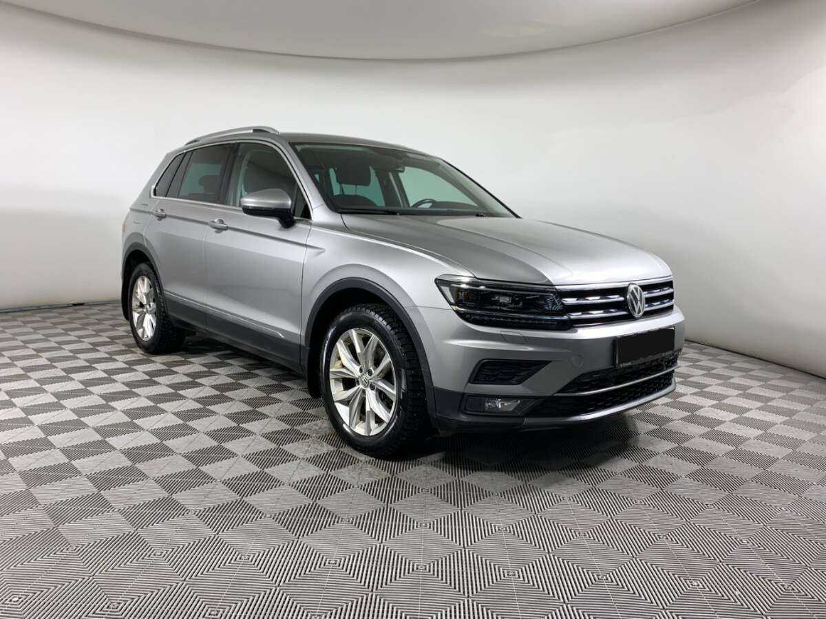 Купить Volkswagen Tiguan с пробегом. Фото: #1