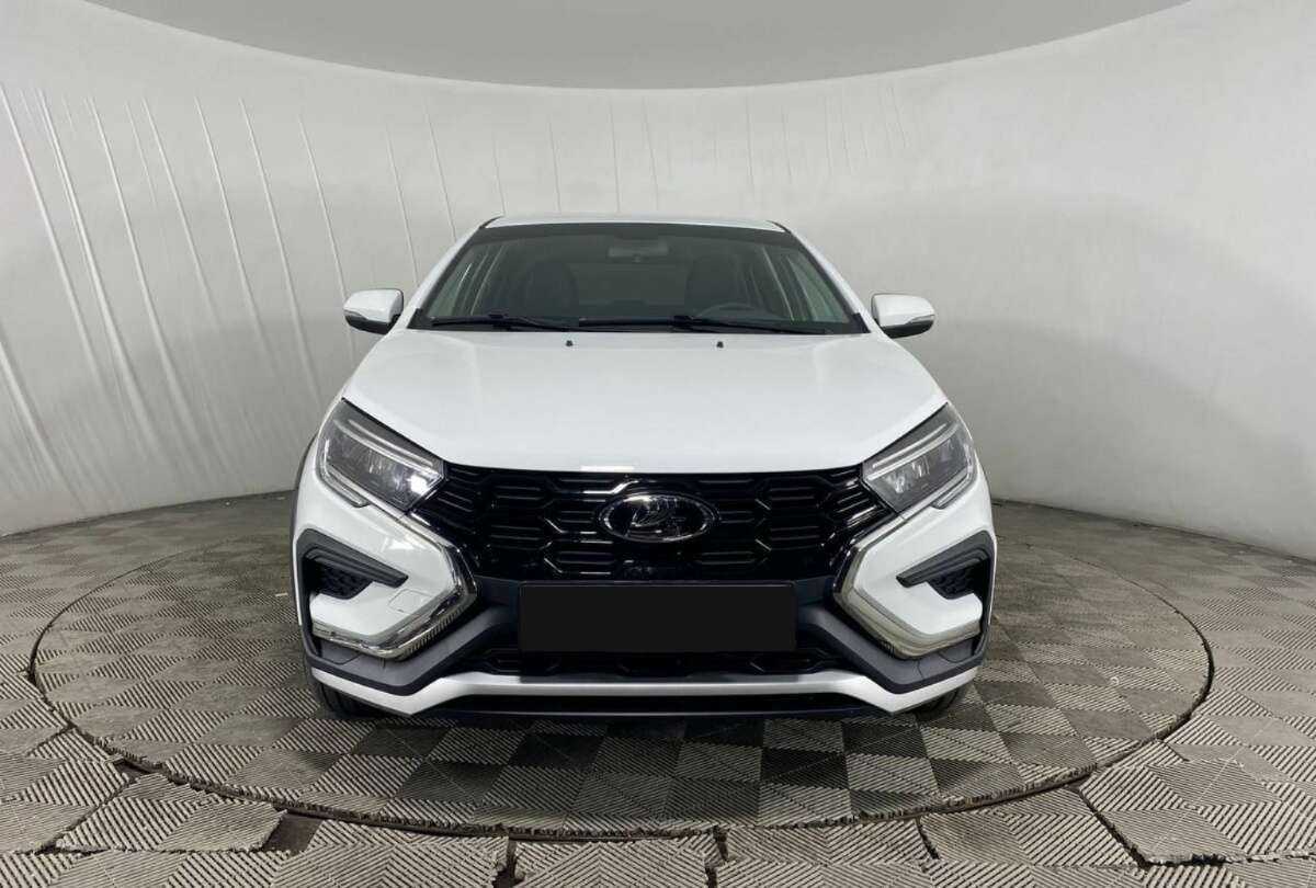 Купить Lada (ВАЗ) Vesta с пробегом. Фото: #1