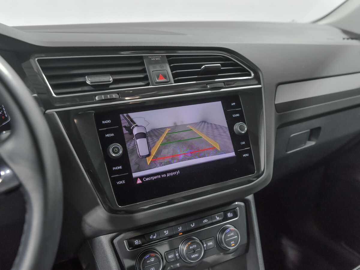 Купить Volkswagen Tiguan с пробегом. Фото: #8