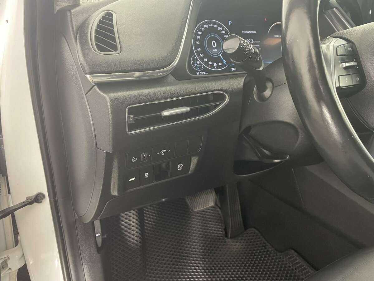 Купить Hyundai Sonata с пробегом. Фото: #8