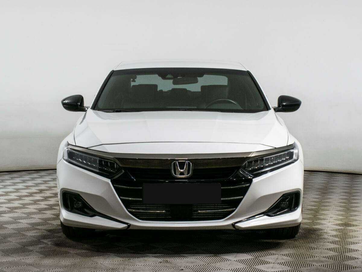 Купить Honda Accord с пробегом. Фото: #1