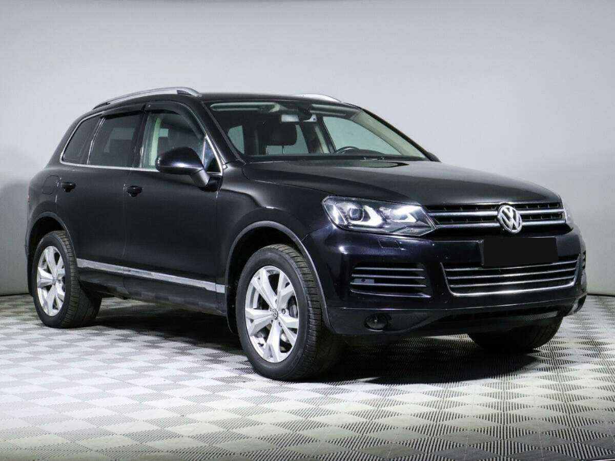 Купить Volkswagen Touareg с пробегом. Фото: #2
