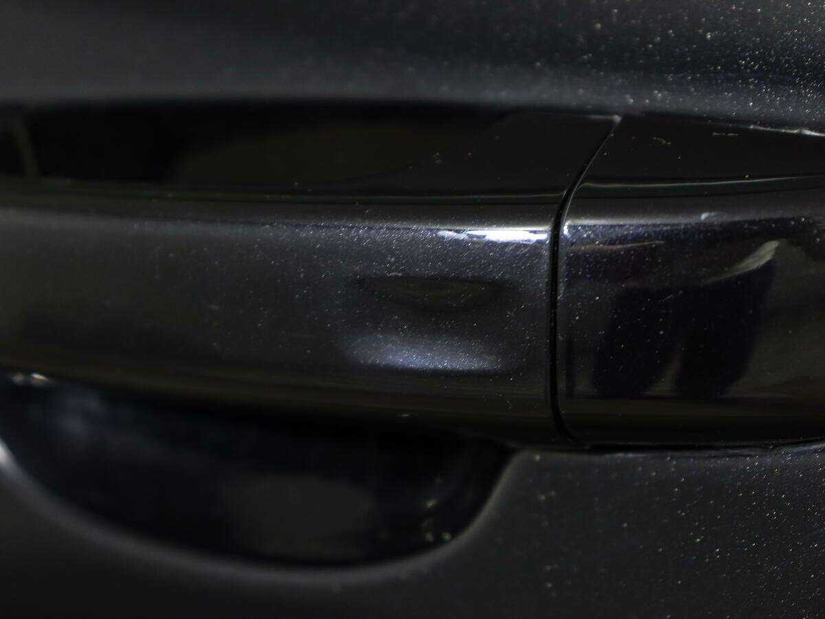 Купить Volkswagen Touareg с пробегом. Фото: #17