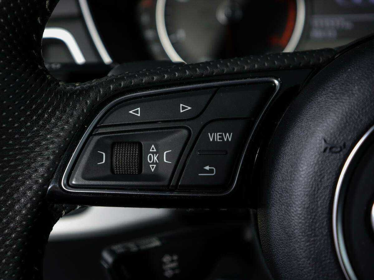 Купить Audi A4 с пробегом. Фото: #16