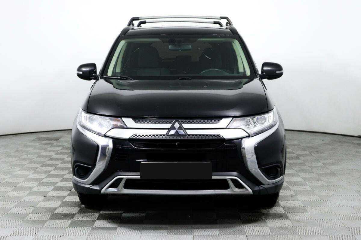 Купить Mitsubishi Outlander с пробегом. Фото: #1