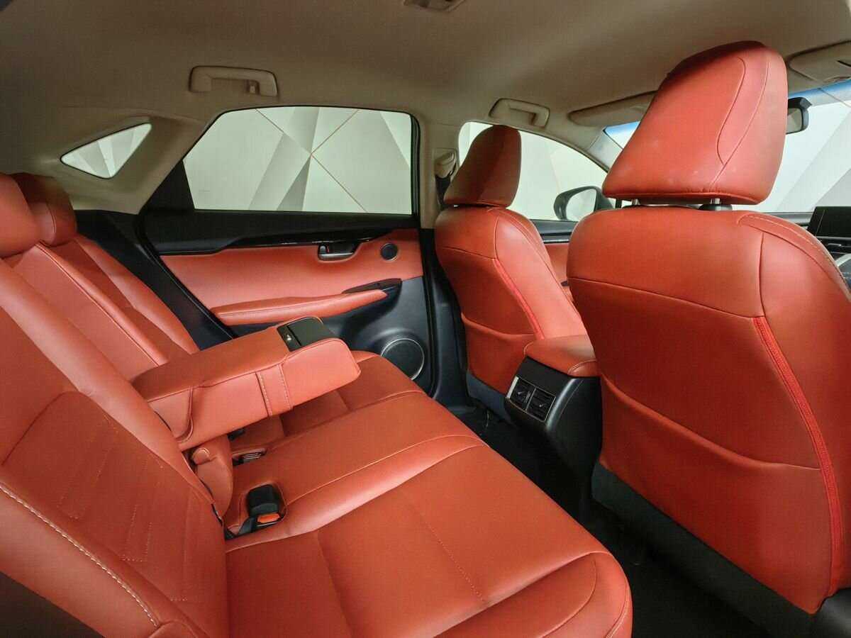 Купить Lexus NX с пробегом. Фото: #11