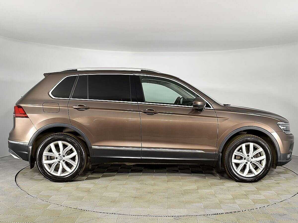 Купить Volkswagen Tiguan с пробегом. Фото: #4