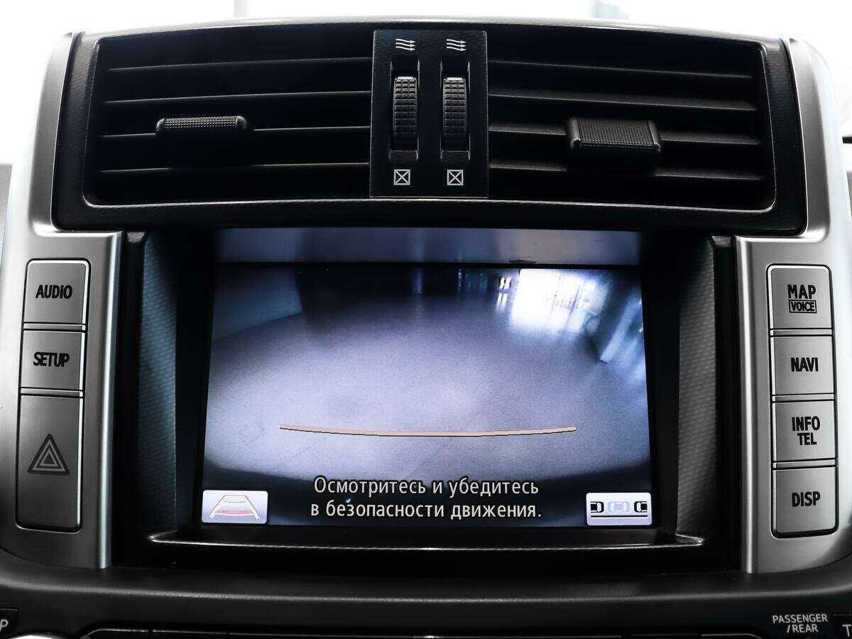 Купить Toyota Land Cruiser Prado с пробегом. Фото: #17