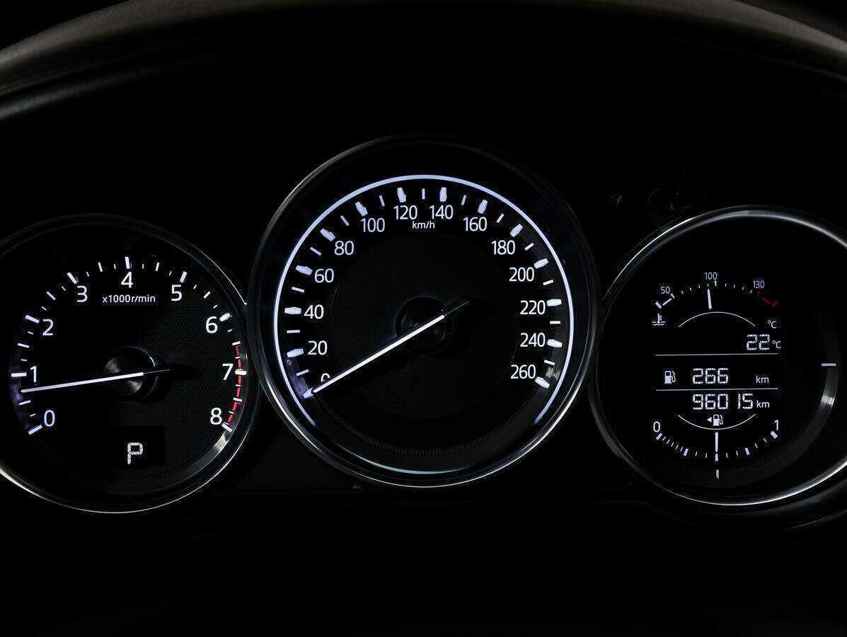 Купить Mazda 6 с пробегом. Фото: #17