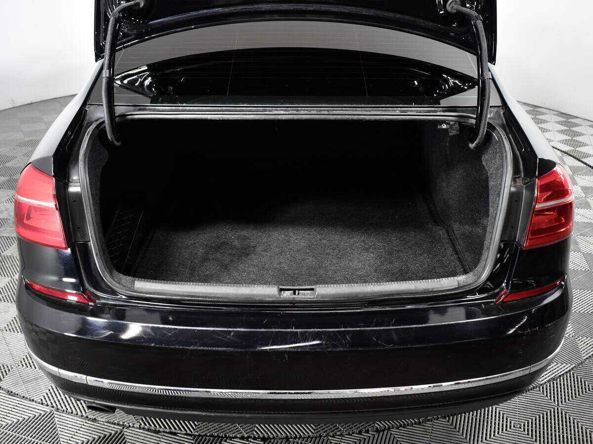 Купить Volkswagen Passat с пробегом. Фото: #15