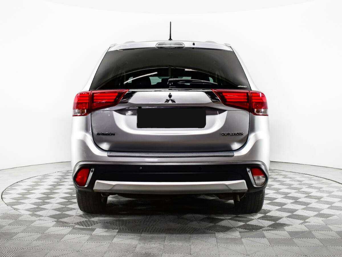 Купить Mitsubishi Outlander с пробегом. Фото: #5