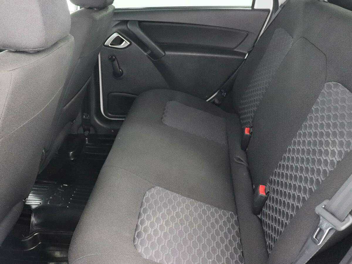 Купить Lada (ВАЗ) Granta с пробегом. Фото: #7