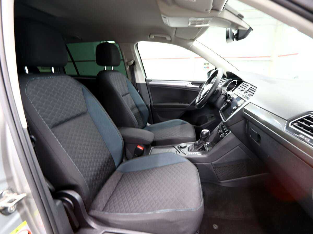 Купить Volkswagen Tiguan с пробегом. Фото: #8