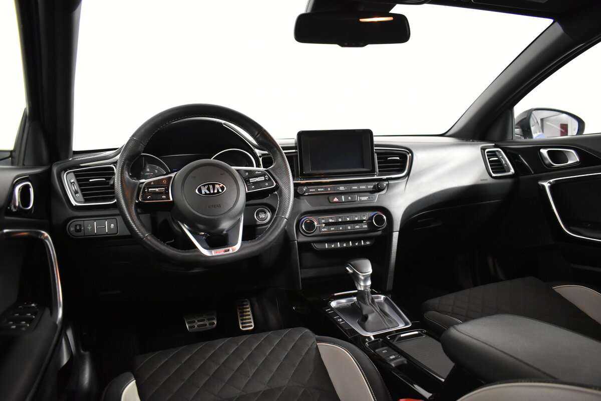 Купить Kia Proceed с пробегом. Фото: #10