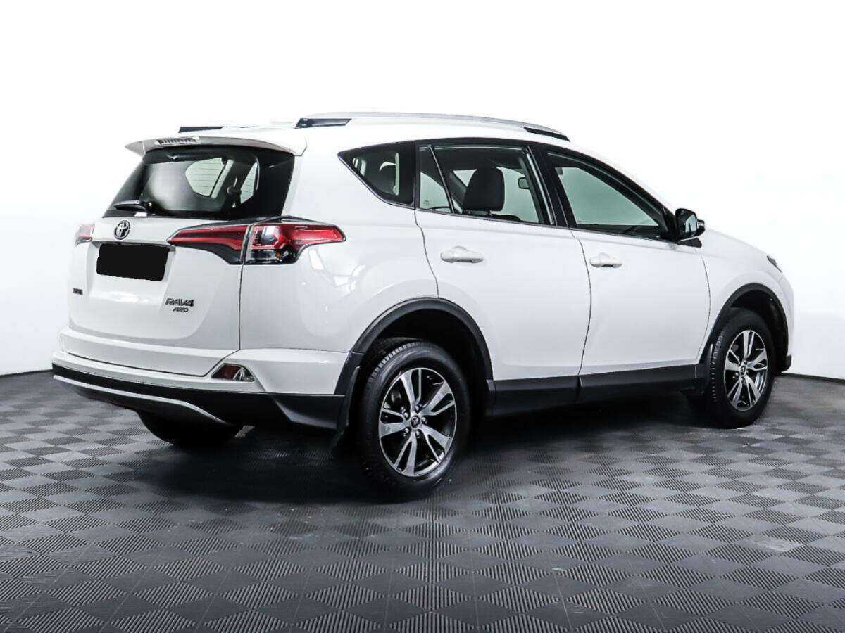 Купить Toyota RAV4 с пробегом. Фото: #4