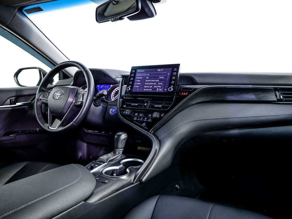 Купить Toyota Camry с пробегом. Фото: #7