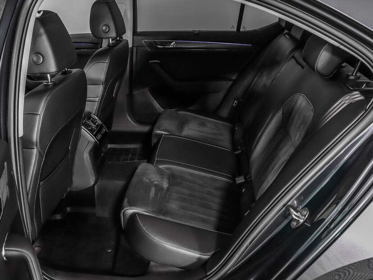 Купить Skoda Superb с пробегом. Фото: #13