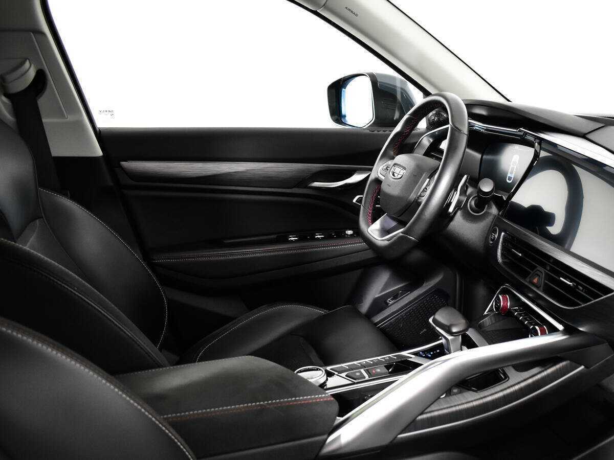 Купить Geely Tugella с пробегом. Фото: #8