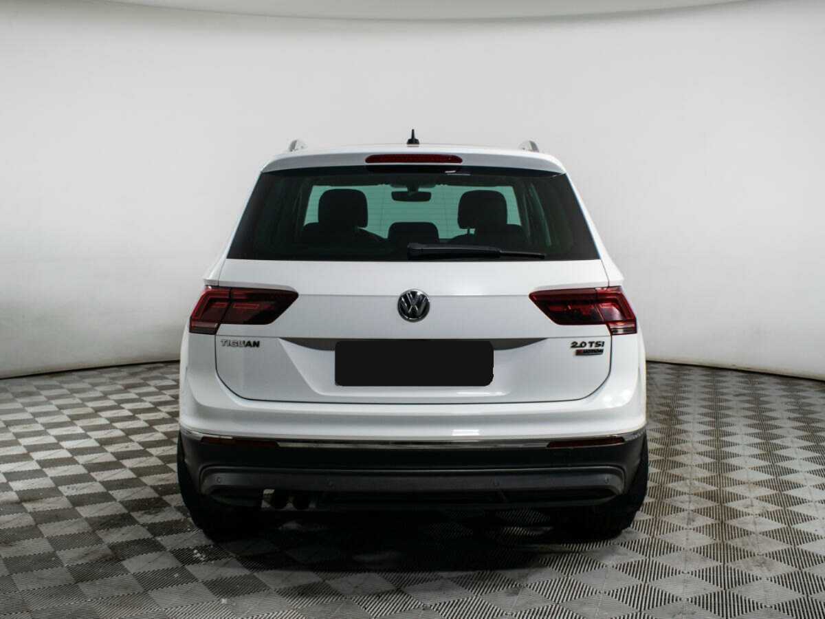 Купить Volkswagen Tiguan с пробегом. Фото: #5