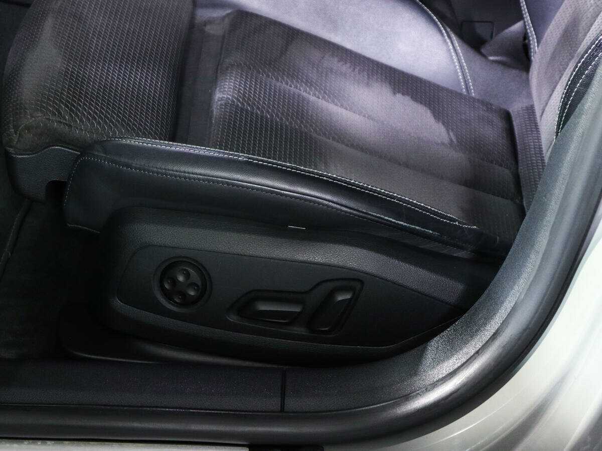 Купить Audi A5 с пробегом. Фото: #18