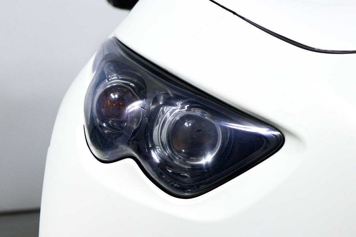 Купить Infiniti FX с пробегом. Фото: #14