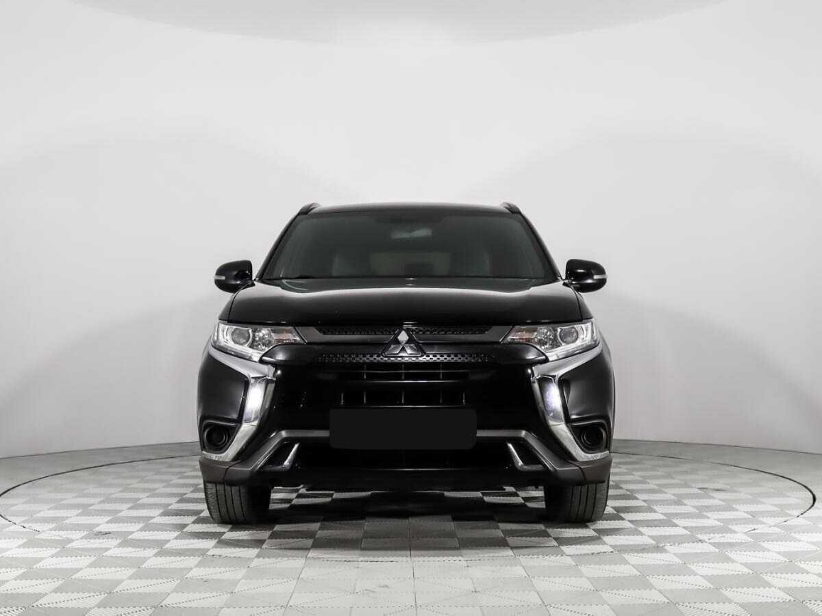 Купить Mitsubishi Outlander с пробегом. Фото: #1