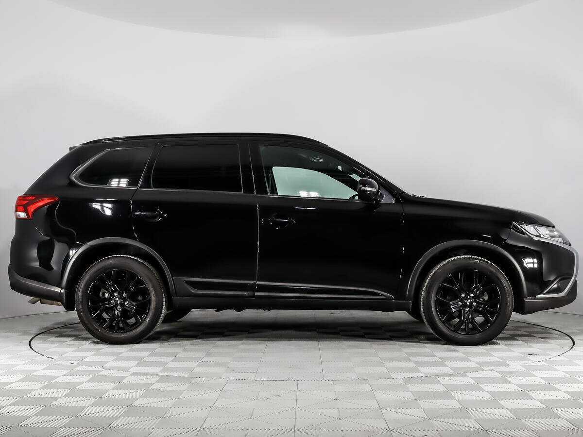 Купить Mitsubishi Outlander с пробегом. Фото: #3