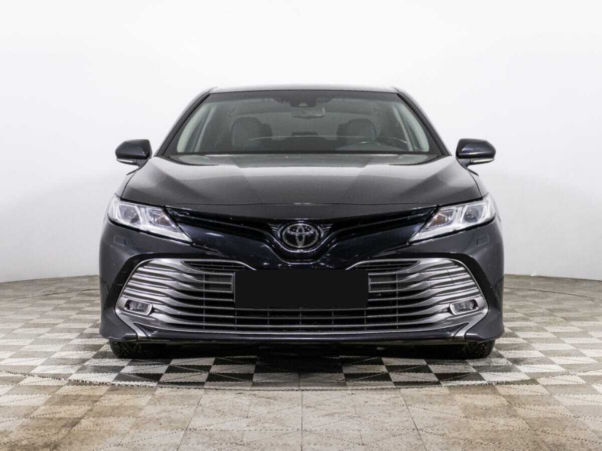 Купить Toyota Camry с пробегом. Фото: #1
